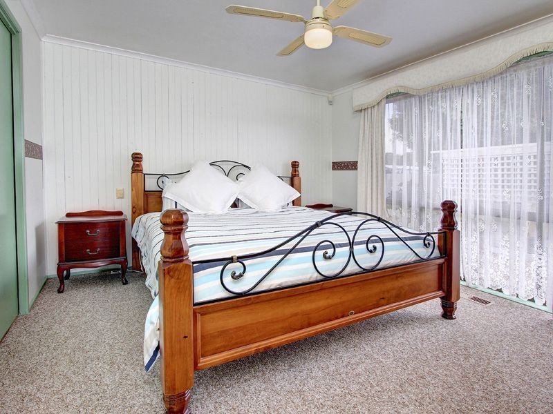 49 Fairway Grove, Rosebud VIC 3939