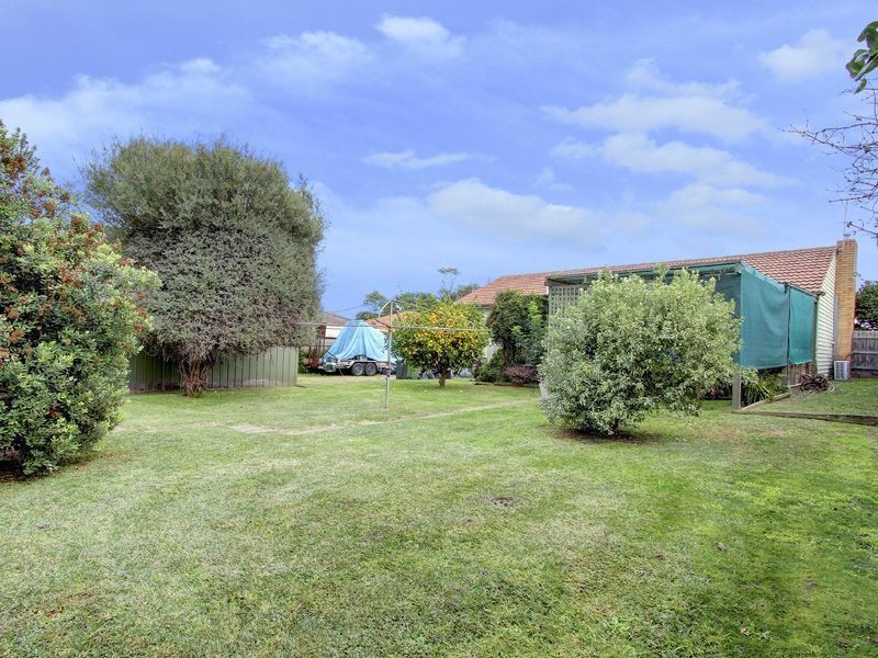 5 Warraburra Avenue, Rosebud VIC 3939