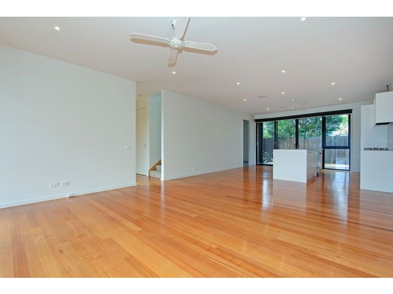 2/183 Eastbourne Road, Rosebud VIC 3939