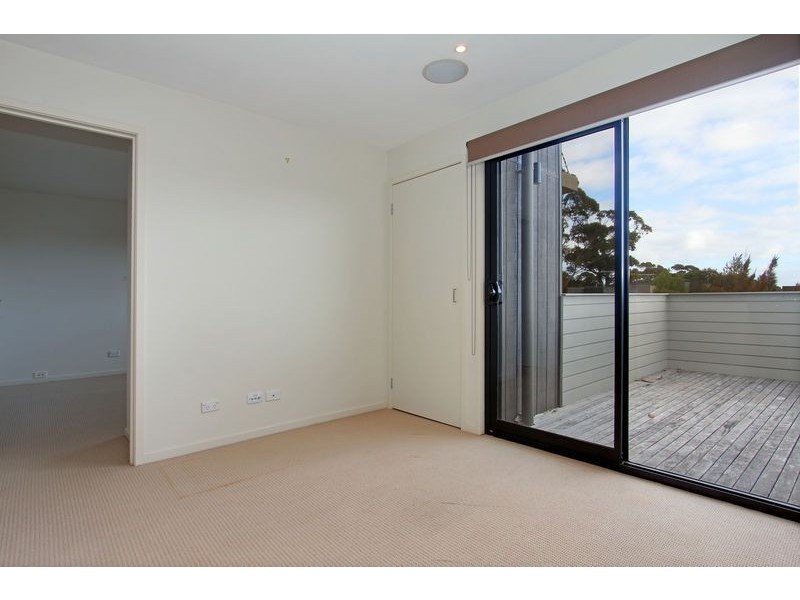 2/183 Eastbourne Road, Rosebud VIC 3939