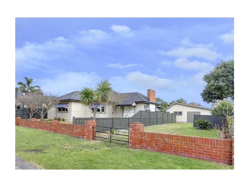 30-32 Spray Street, Rosebud VIC 3939