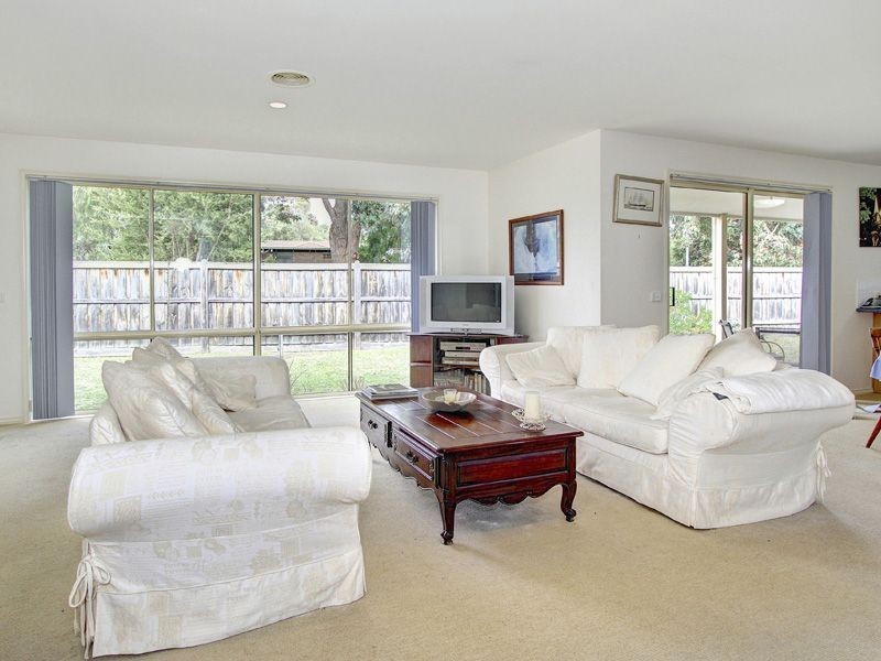 52 Balaka Court, Rosebud West VIC 3940