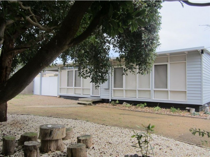 1 Phillip Street,, Rosebud VIC 3939