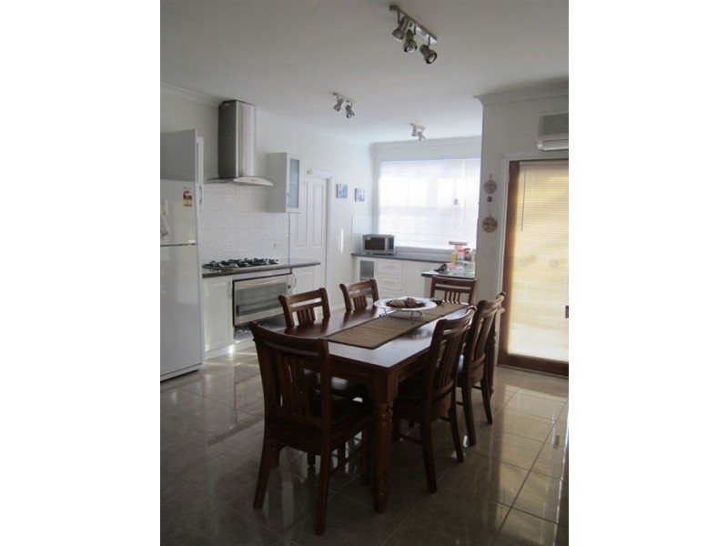 50 Boneo Road, Rosebud VIC 3939