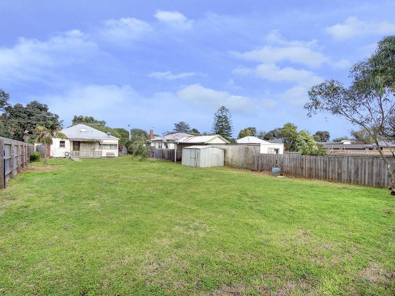 30 Mark Street, Rosebud VIC 3939