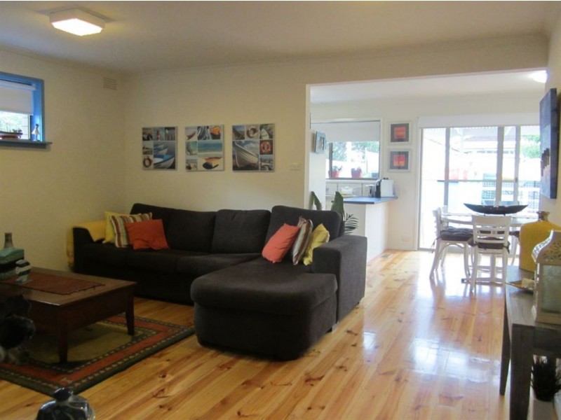 95 Second Avenue, Rosebud VIC 3939