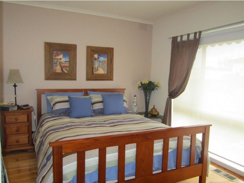 95 Second Avenue, Rosebud VIC 3939