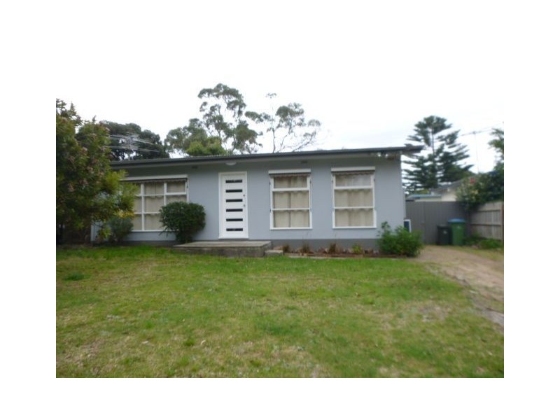 46 Leon Avenue, Rosebud VIC 3939