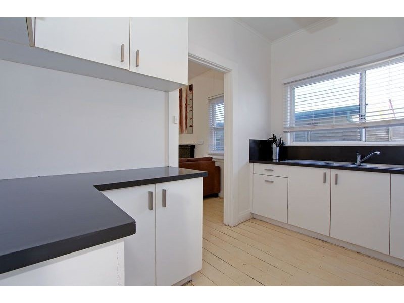 80 Ninth Avenue, Rosebud VIC 3939