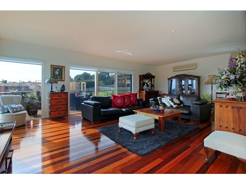 27 Seaview Close, Rosebud VIC 3939