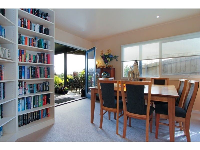 27 Seaview Close, Rosebud VIC 3939