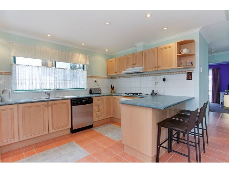 58 Carrathool Ave, Rosebud VIC 3939