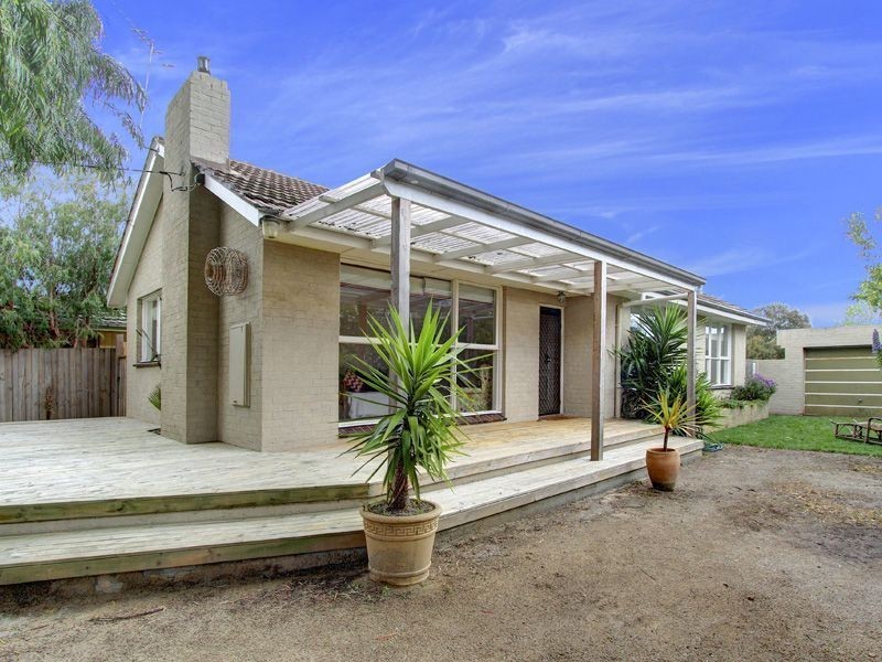 108 Ocean Street, Rosebud VIC 3939