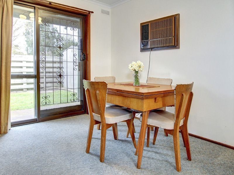 10 Wyuna Street, Rosebud West VIC 3940