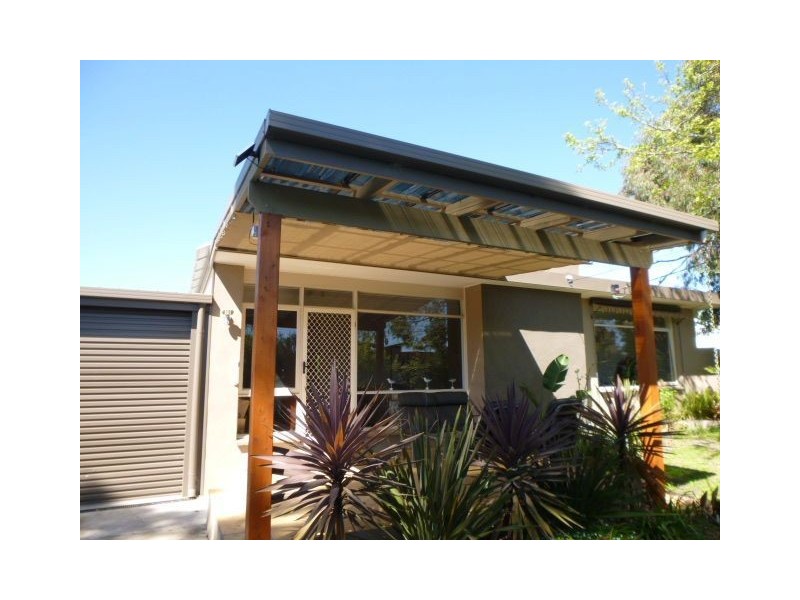 15 Lyon Street, Rosebud VIC 3939