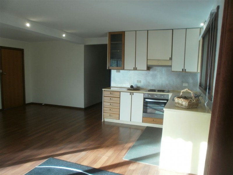 13 Cootamundra Ave, Rosebud West VIC 3940