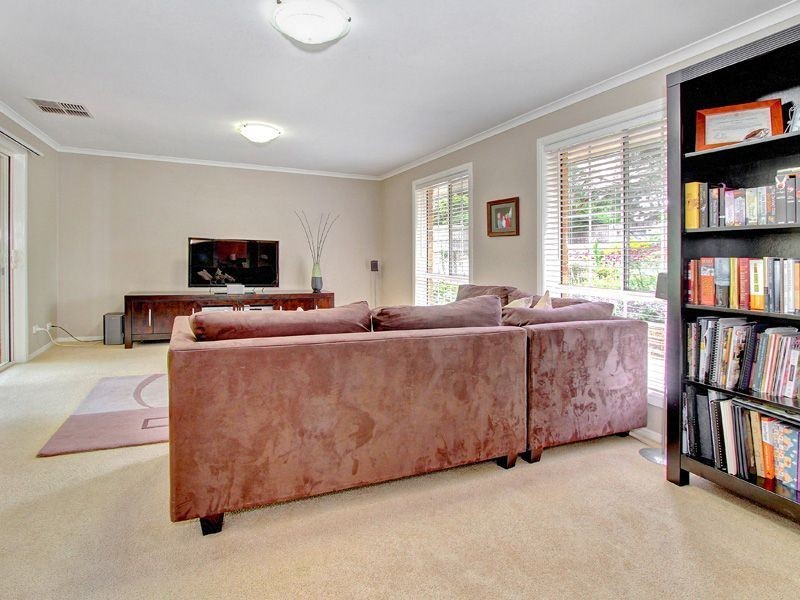 8 Leisure Way North, Rosebud VIC 3939