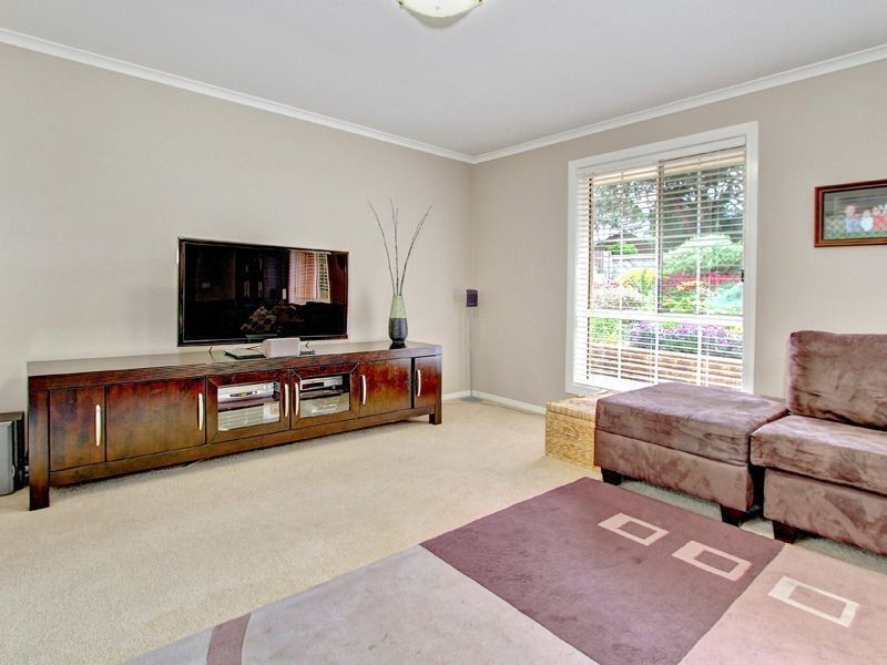 8 Leisure Way North, Rosebud VIC 3939