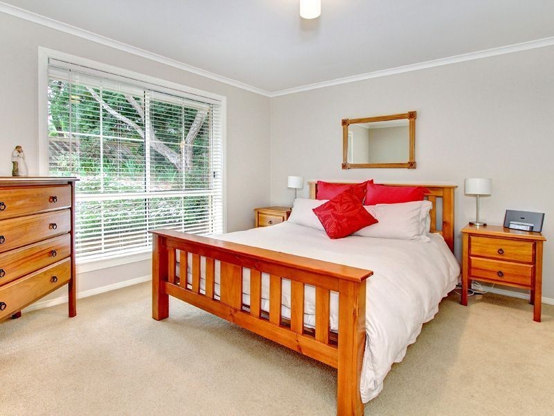 8 Leisure Way North, Rosebud VIC 3939