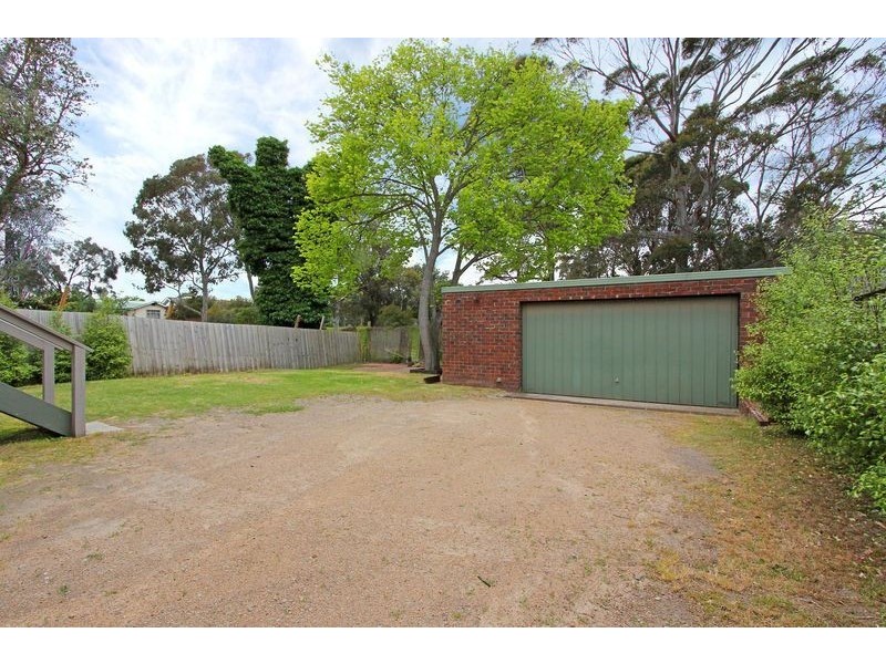 381 Eastbourne Road, Rosebud West VIC 3940