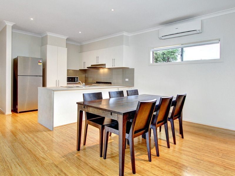 8 Elanora Court, Rosebud West VIC 3940