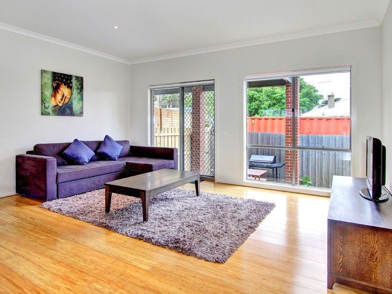 8 Elanora Court, Rosebud West VIC 3940