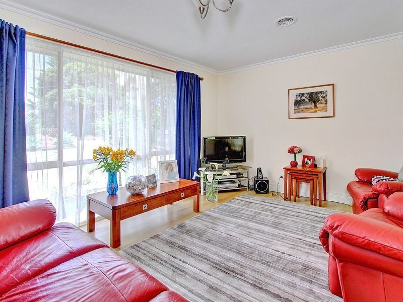 8 Bentley Road, Mccrae VIC 3938