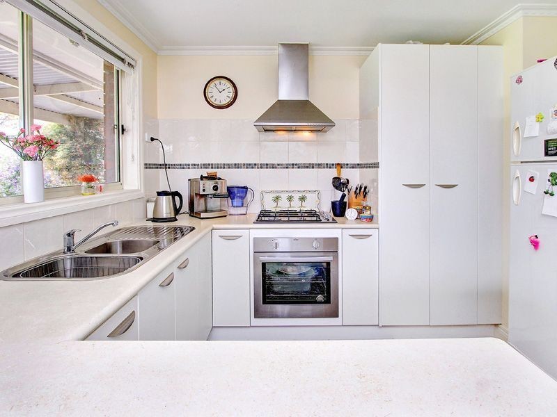 8 Bentley Road, Mccrae VIC 3938