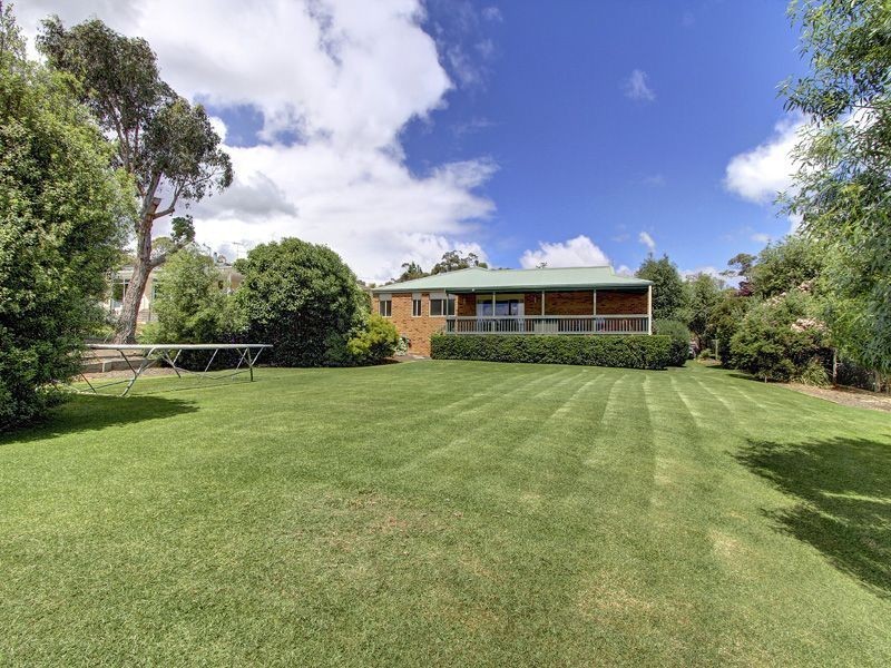 9 Hove Rd, Rosebud VIC 3939