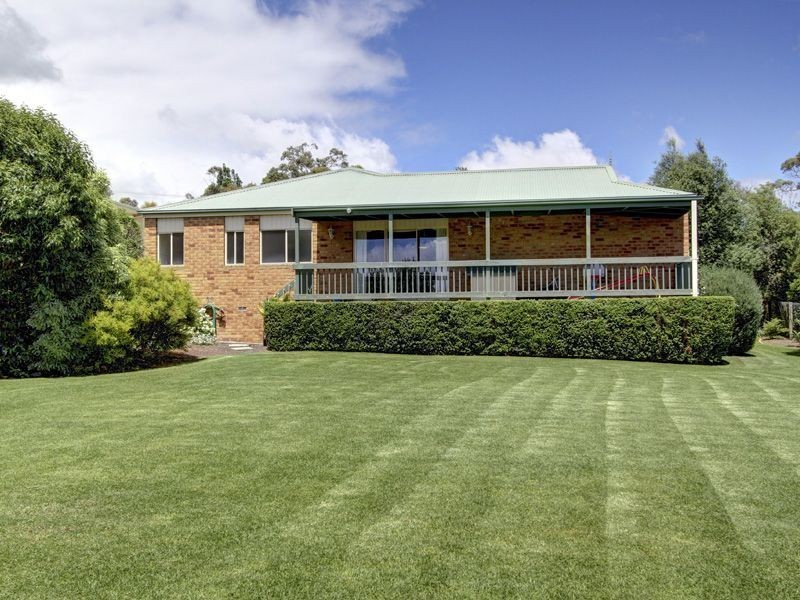 9 Hove Rd, Rosebud VIC 3939