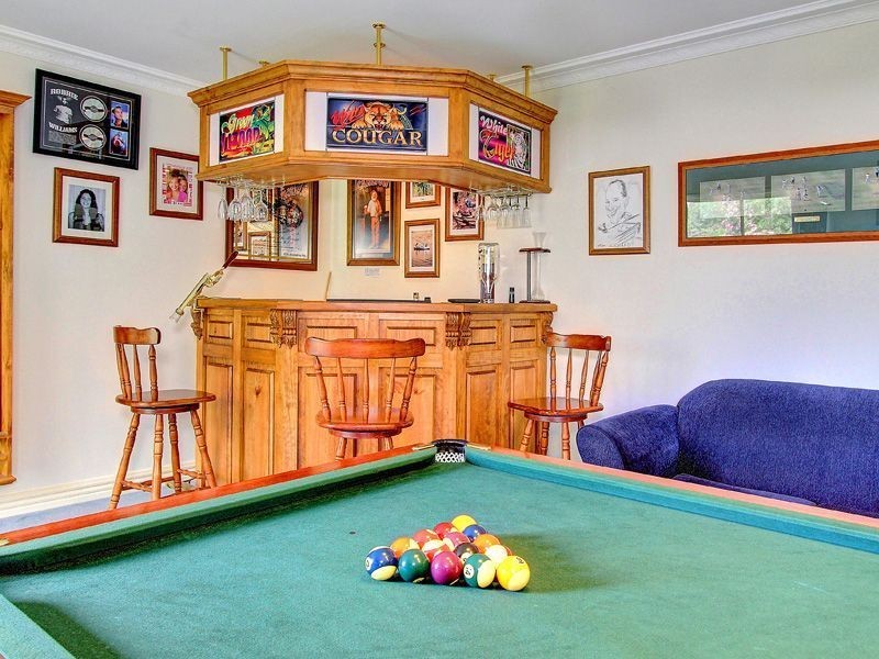 9 Hove Rd, Rosebud VIC 3939