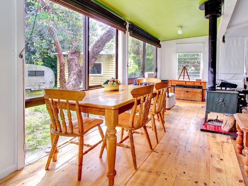 6 Carrathool Avenue, Rosebud VIC 3939