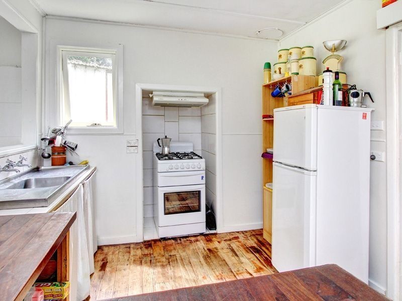 6 Carrathool Avenue, Rosebud VIC 3939