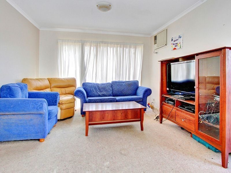 218 Eighth Avenue, Rosebud VIC 3939