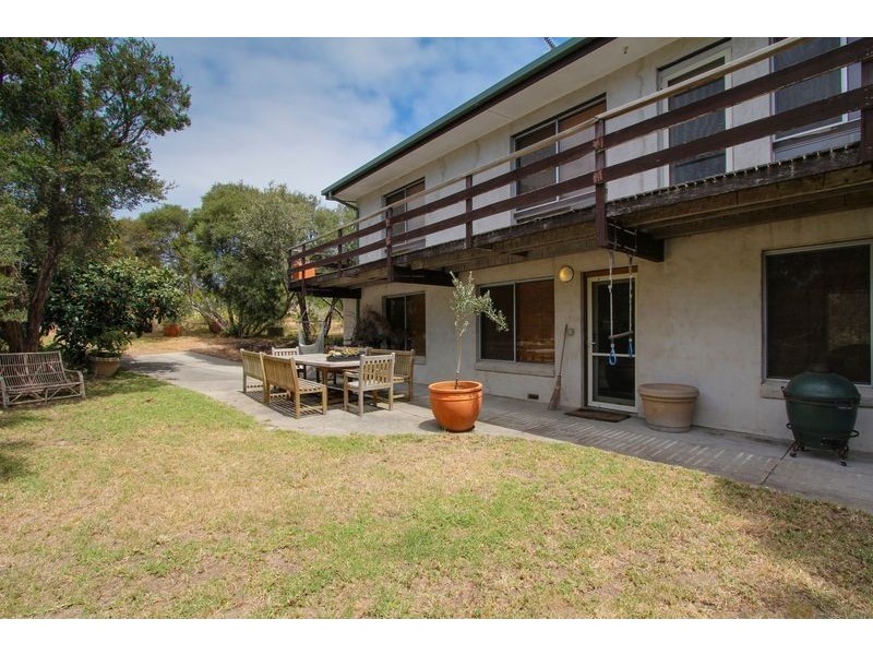 9 Rodney Street, Rye VIC 3941