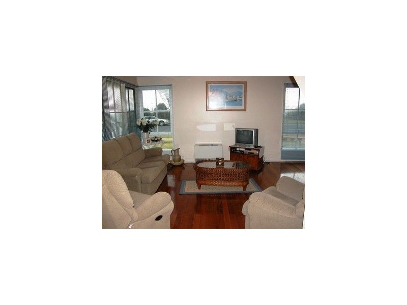 36 Marine Drive, Safety Beach VIC 3936