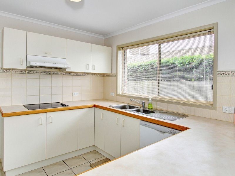 5 Second Avenue, Rosebud VIC 3939
