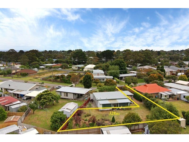 31A Kingfisher Ave, Rosebud West VIC 3940