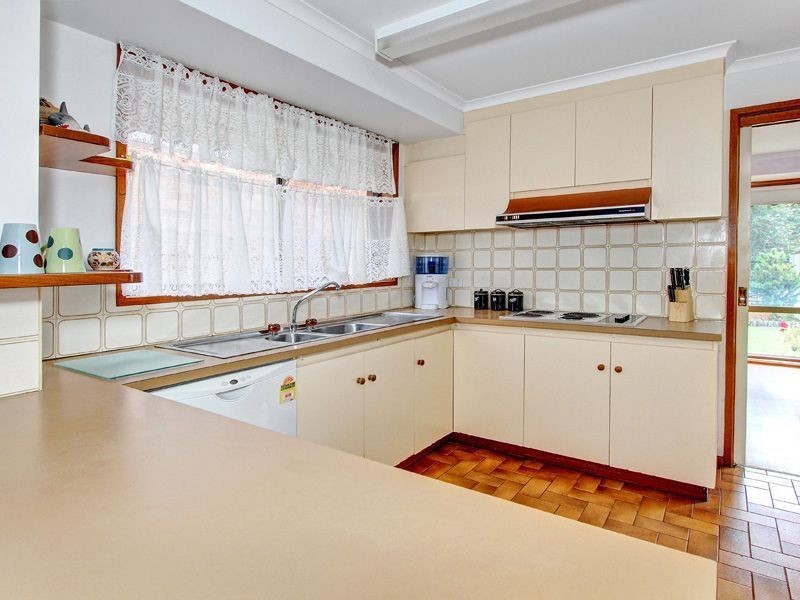 17 Richardson St, Rye VIC 3941