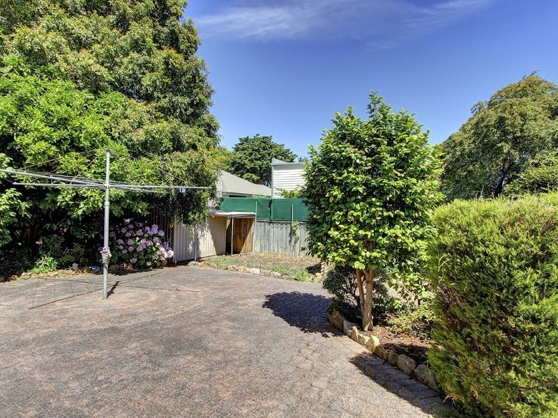 5 Woodthorpe Road, Rosebud West VIC 3940
