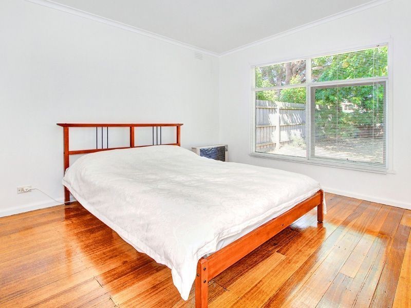 15 Overlea Avenue, Rosebud VIC 3939