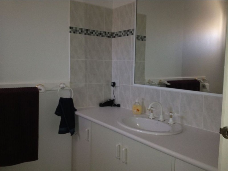 36 Potton Avenue, Rosebud VIC 3939