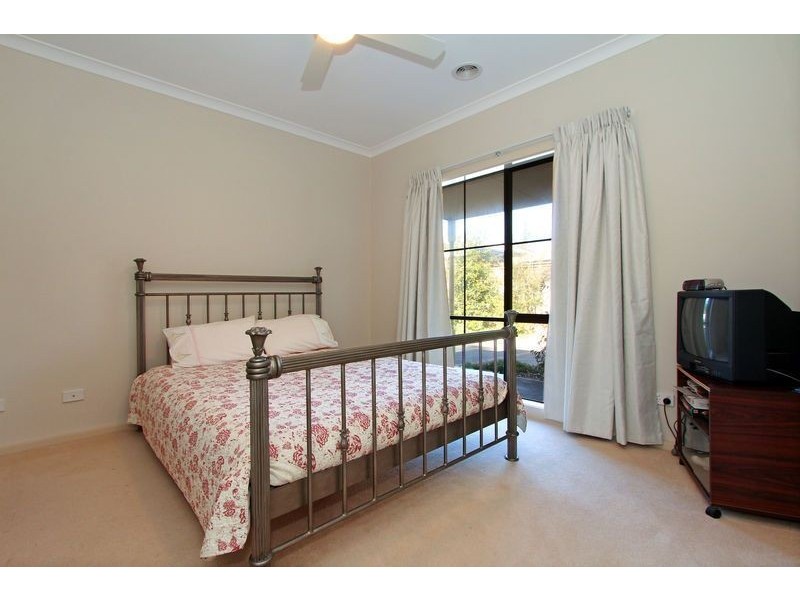 1/17 Bass Ave, Rosebud VIC 3939