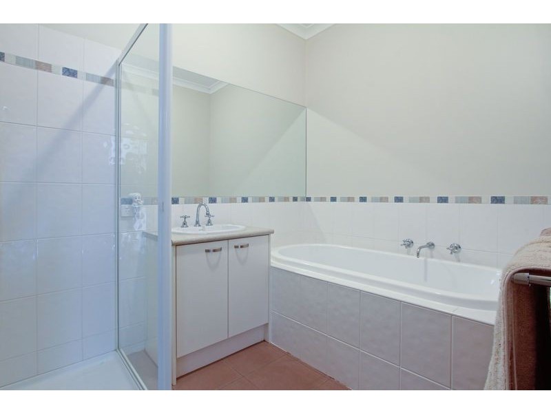 1/17 Bass Ave, Rosebud VIC 3939