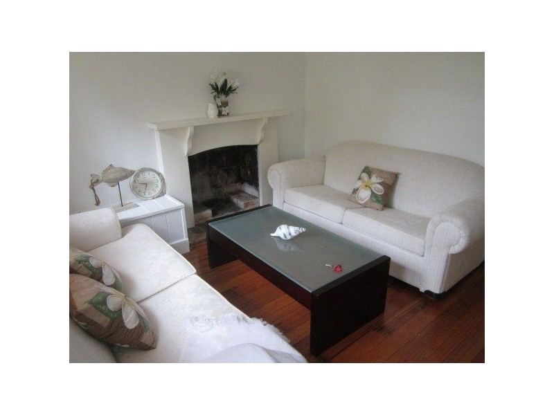 64 Foam Street, Rosebud VIC 3939