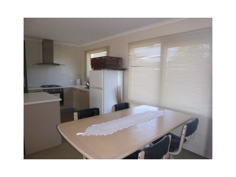 24A Nixon Street, Rosebud VIC 3939