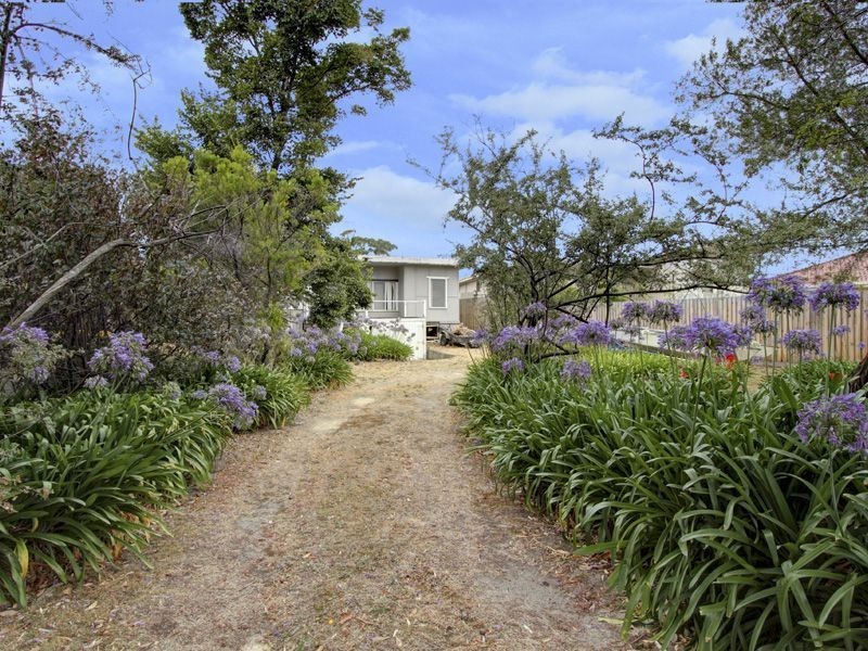 387 Eastbourne Road, Rosebud VIC 3939