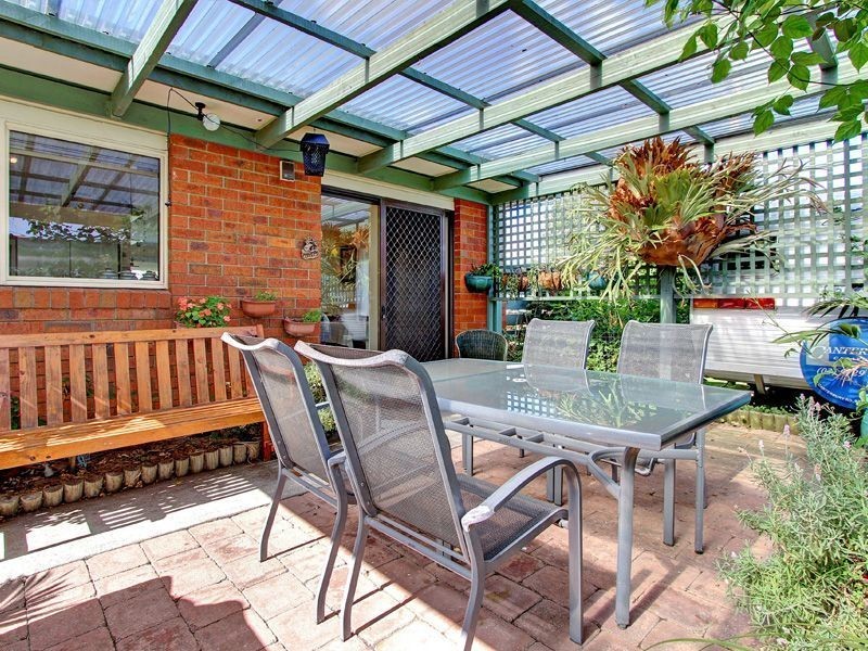 4 Ella Crescent, Rosebud West VIC 3940