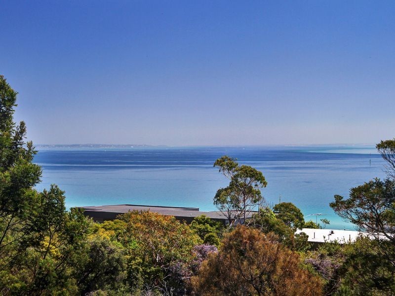 32 Burton Street, Dromana VIC 3936