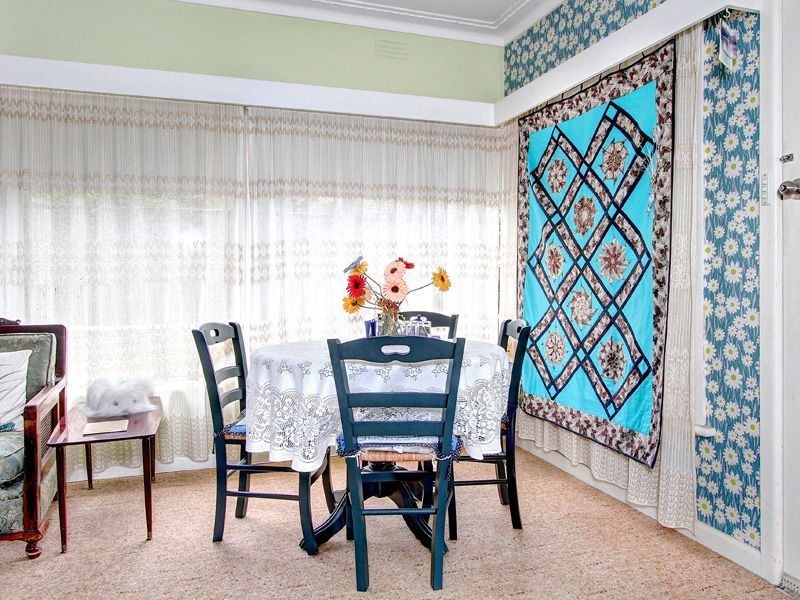 77 Ninth Avenue, Rosebud VIC 3939